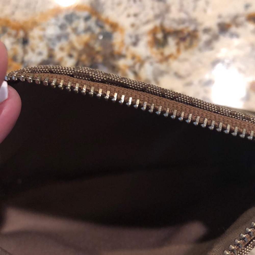 Mini authentic coach pouch. - Picture 4 of 7